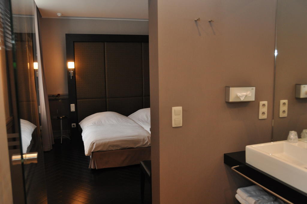 אאודנרדה Hotel De Zalm חדר תמונה