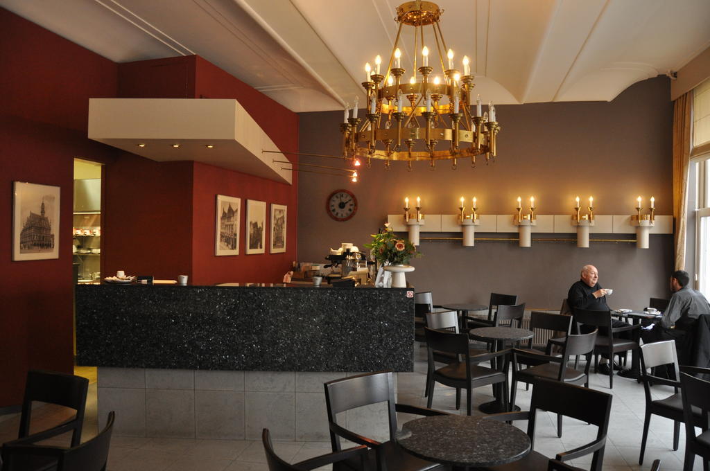 אאודנרדה Hotel De Zalm מראה חיצוני תמונה